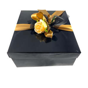 Price 100: Luxury hamper