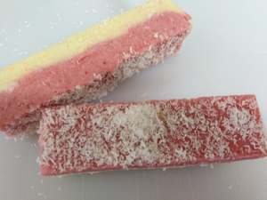 Kiwiana: Coconut Ice Fudge