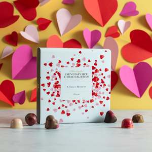 A Little Love – 16 Piece Bonbon Set