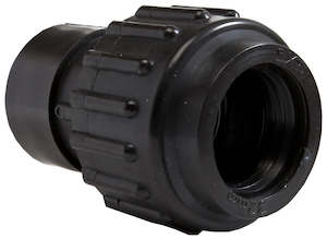 Drinker Spares Accessories: R X Plastic 15mm Female Coupling