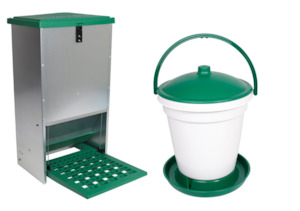 Feed-o-Matic 12kg Feeder  + 18 L Bucket Drinker Combo