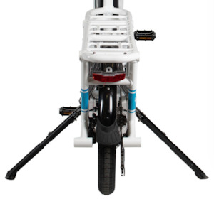 Yuba: Yuba Roots Kickstand