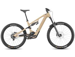 Moustache Clutch 160.8