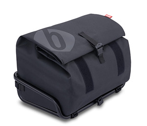 Accessories: Benno Utility Waterproof Front Tray Bag
