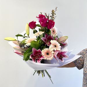 Best Sellers: Seasonal Bouquet