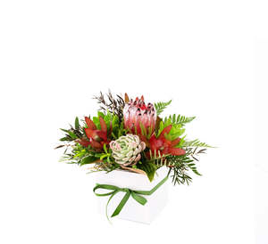 Floral Boxes: Botanica Posy Box