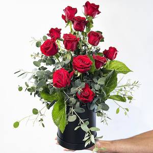 Best Sellers: 12 Roses