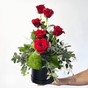 Products: 6 Roses