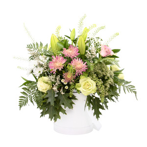 Floral Boxes: Classic Centerpiece