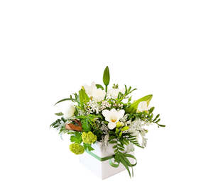 Floral Boxes: Ivory Posy Box