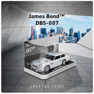 Display Case: Lego 10262 James Bond Aston Martin DB5 Display Case