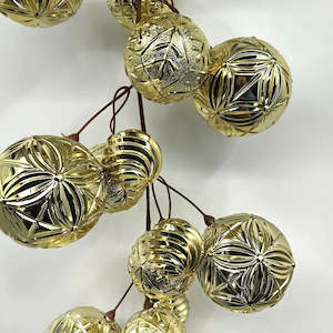 Textured  Champagne Bauble Garland - 2m
