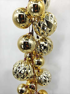 Christmas Trees: Textured  Gold Bauble Garland - 2m