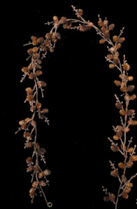 Christmas Trees: Pinecone Garland