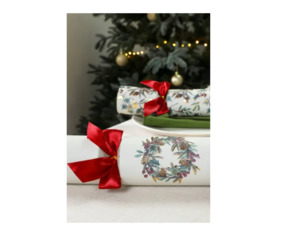 Celebration Crackers - 13 inch - Natural Wreath