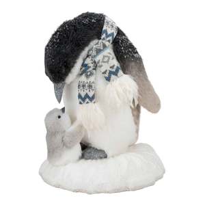 Woodlands Themed: Penquin and Baby Display
