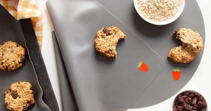 Munch Reusable Baking Mat