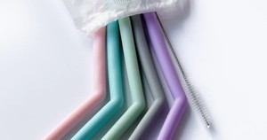 Meal Times: Silicone Straws - 5 Pack Plus Cleaning Brush