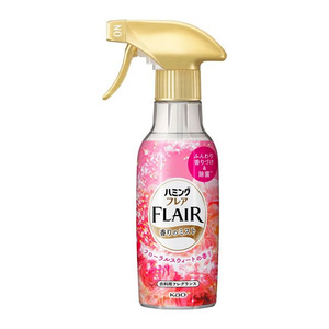 Home Living: KAO Humming Flare Clothing Mist Floral Sweet 270ml