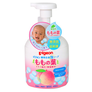 Mom Baby: Pigeon Medicated All-over Foaming Soap Peach Leaf Scent 450ml
