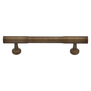 Thorndon: Thorndon 96mm Solid Brass Grooved Pull Handle - Antique Brass Finish