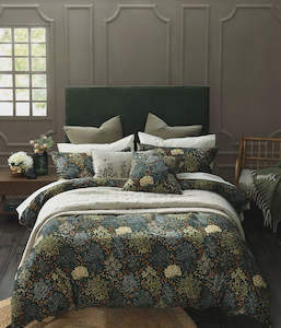 Bed Linen: Limetta Duvet Set - Queen