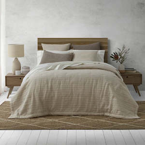 Bed Linen: Andes Comforter