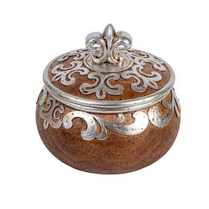 Linens More: Round Trinket Box