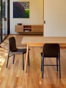 Aspen Chair w/Wooden Legs