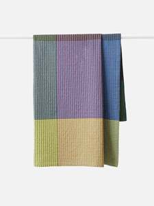 Beach Outdoors: Solis Waffle Picnic Blanket