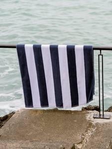 Beach Outdoors: Stripe Beach Towel