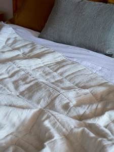 Blankets Throws: Pinstripe Linen Quilt