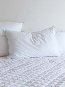 Commercial Bedding: Feather & Duck Down Pillow Inner 50/50