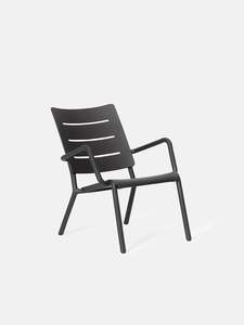 TOOU Outo Lounger Chair