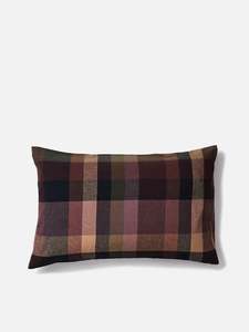 Picton Range: Picton Lodge Pillowcase Pair