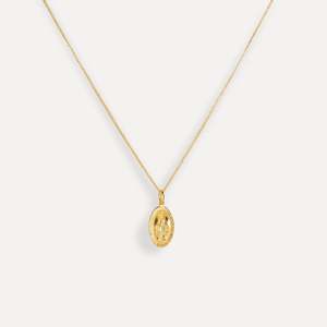 Fashion: Everyday Saint Mary Necklace