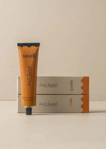 Lifestyle: Hand & Body Moisturiser | Saint Raphael | 100ml