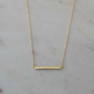 Necklaces: Bar Necklace - Gold