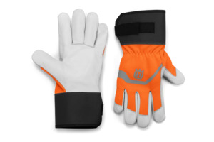 Protective Equipment: Husqvarna Gloves - Classic