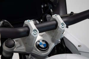 Handlebars Mounts: HANDLEBAR BAR RISER SW MOTECH 32MM HANDLEBARS SILVER BMW R1200GS R1200GS R1250GS ADVENTURE