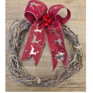 Christmas: Red Ribbon Wreath