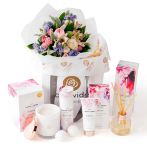 Mothers Day Flowers Giftbaskets Christchurch: Pamper Me Gift