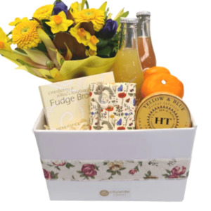 Mothers Day Flowers Giftbaskets Christchurch: Pick Me Up Gift Box