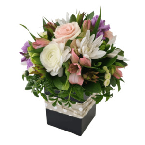 Best Seller: Cottage Flowers