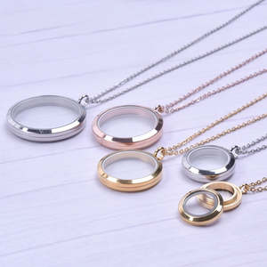 Mnemosyne Twist Floating Locket (Seconds)