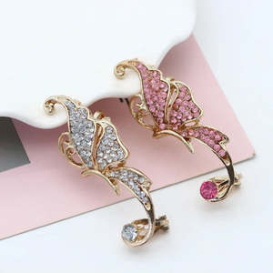 Fly Away Flutterby Ear Cuff