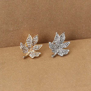 Lapel Pins: Autumn & Winter Leaf Brooch