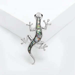 Products: Tropicana Mo'o Gecko Brooch