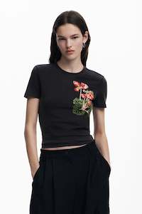 Desigual: Desigual Black T-Shirt with Red Flowers