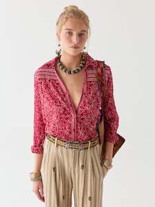 Maison Hotel Cohan Chilli Blouse